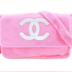 Chanel Precision VIP GWP Fuzzy PINK White CC Logo